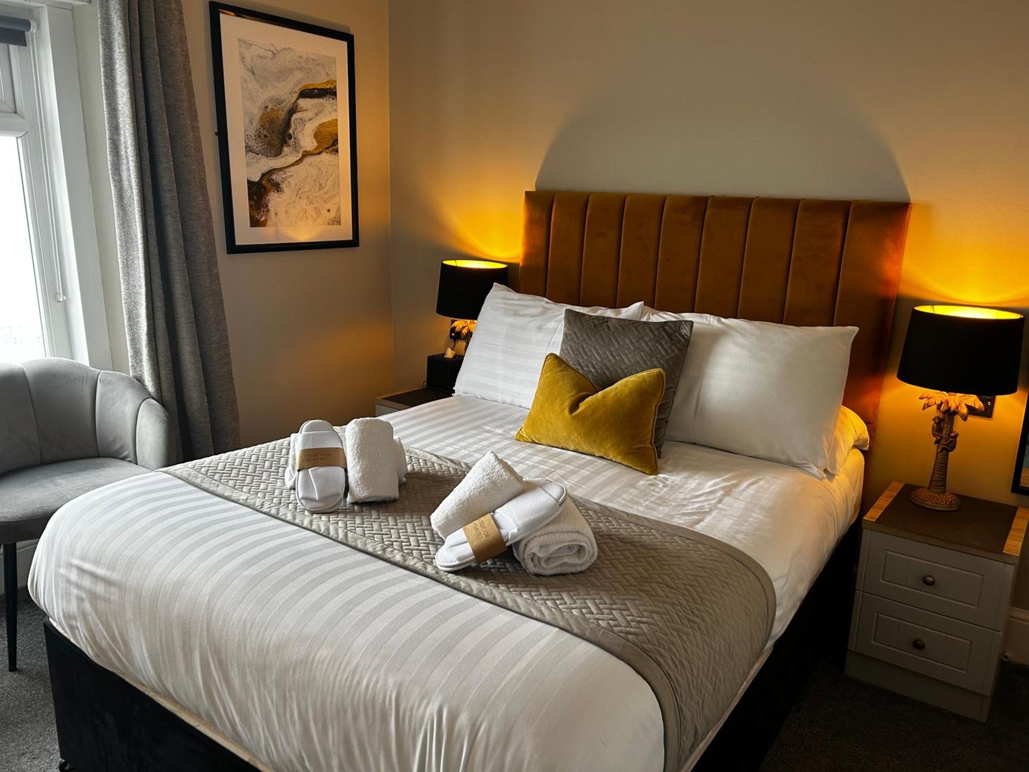 Hotel No5, Beachfront With Free Private Car Park Llandudno Exterior foto